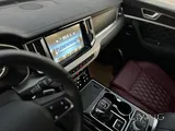 Hongqi HS7 2022 V6